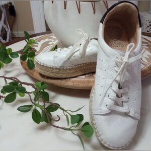 Vince Camuto jinnie White Espadrille Sneakers